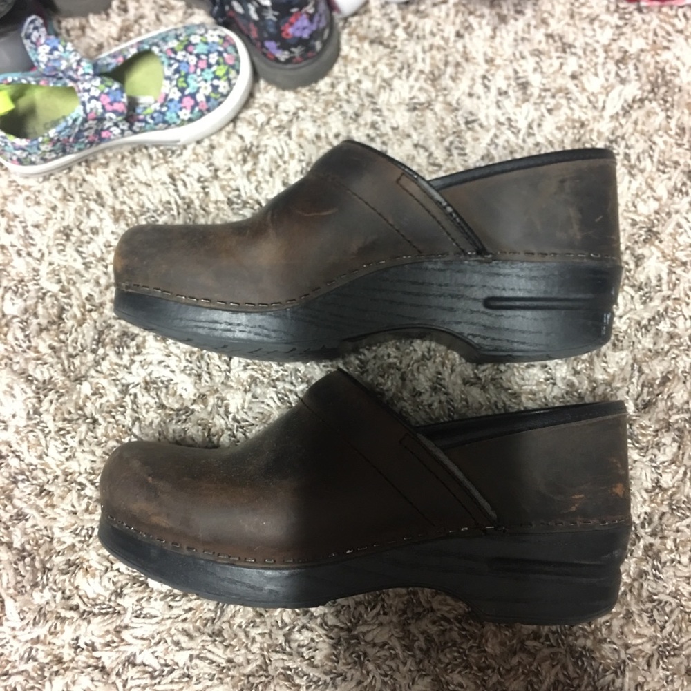 Brown Leather Danskos